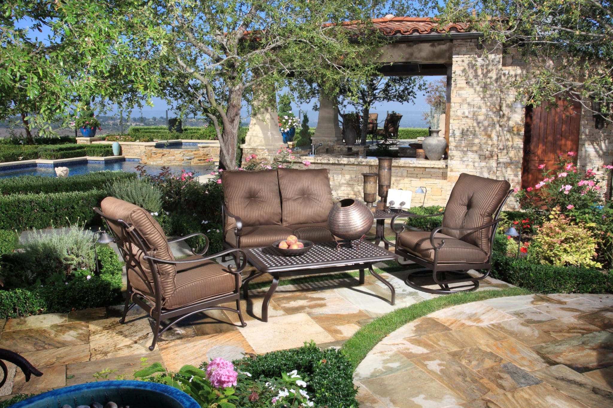 Santa Barbara Club Chair - Image 2