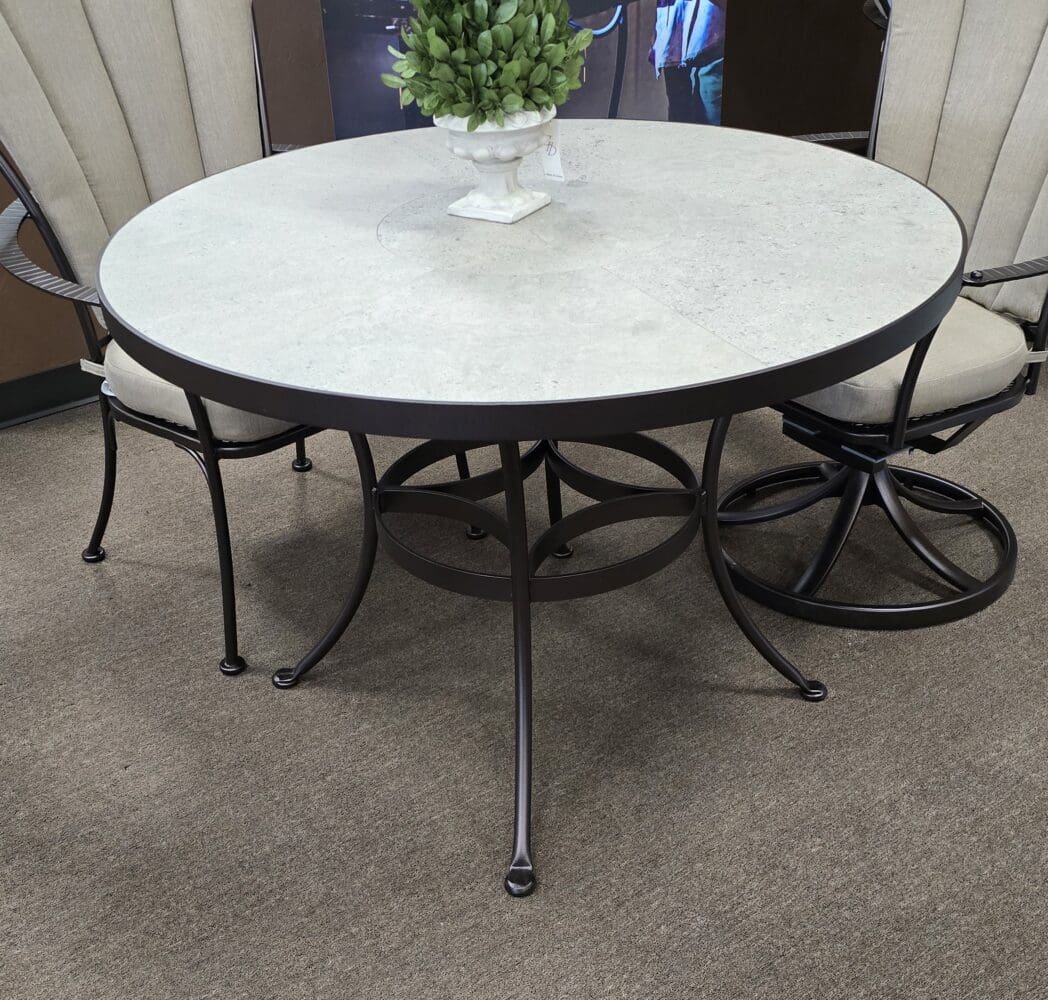 42" Rd Fresco Porcelain Dining Table